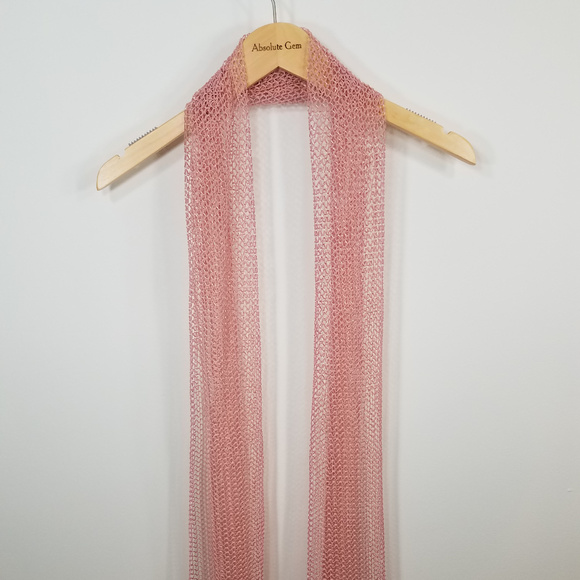 Pretty blush Pink mesh scarf long - Picture 4 of 6